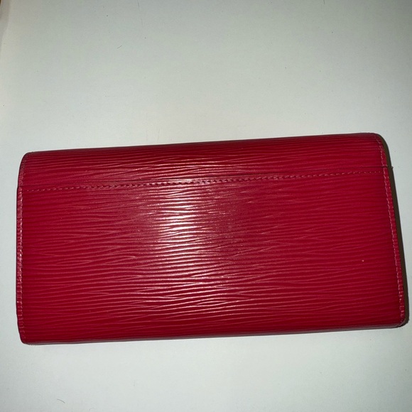 Low Start! Louis Vuitton Pink Epi Sarah Wallet with box - Picture 2 of 12